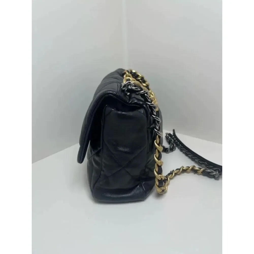Chanel Women Pre-Loved Bag Very Good Condition